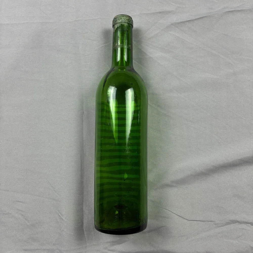 Mouton Rothschild Paulliac Empty Bottle 1970 Vintage Marc Chagall Label